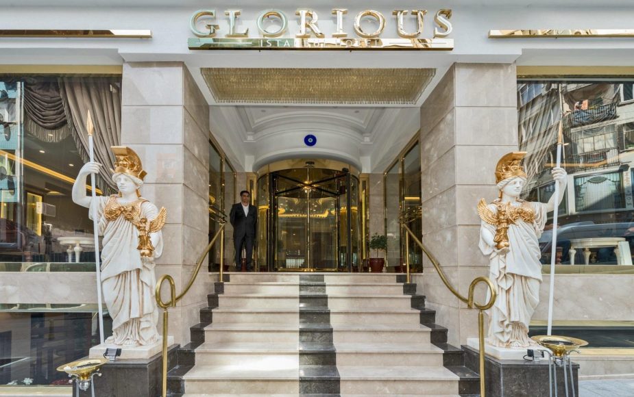 glorious-hotel
